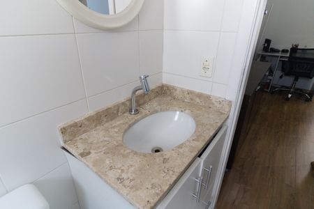 Casa de condomínio à venda com 112m², 3 quartos e 2 vagas Casa de condomínio à venda com 112m², 3 quartos e 2 vagasBanheiro Social