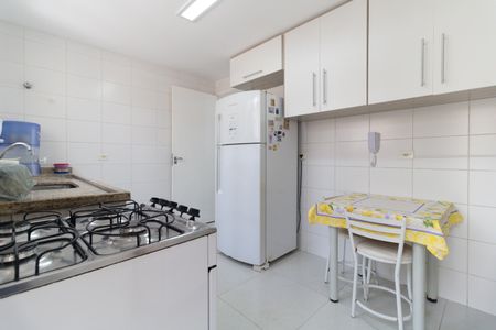 Casa de condomínio à venda com 112m², 3 quartos e 2 vagas Casa de condomínio à venda com 112m², 3 quartos e 2 vagasCozinha