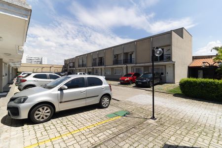 Casa de condomínio à venda com 112m², 3 quartos e 2 vagas Casa de condomínio à venda com 112m², 3 quartos e 2 vagasÁrea Comum