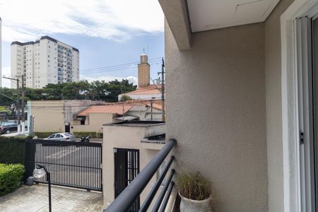 Casa de condomínio à venda com 112m², 3 quartos e 2 vagas Casa de condomínio à venda com 112m², 3 quartos e 2 vagasVaranda da Suíte