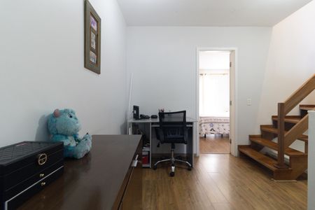 Casa de condomínio à venda com 112m², 3 quartos e 2 vagas Casa de condomínio à venda com 112m², 3 quartos e 2 vagasHall dos Quartos