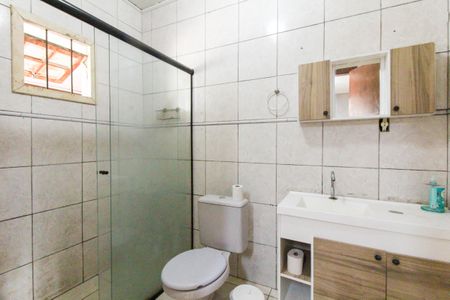 Casa para alugar com 115m², 3 quartos e 1 vaga Casa para alugar com 115m², 3 quartos e 1 vagaBanheiro Social