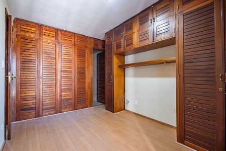 Apartamento para alugar com 110m², 3 quartos e 1 vaga Apartamento para alugar com 110m², 3 quartos e 1 vagaSuíte