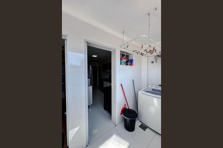 Apartamento à venda com 114m², 3 quartos e 1 vagaÁrea de Serviço