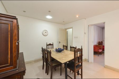 Apartamento à venda com 120m², 3 quartos e sem vaga