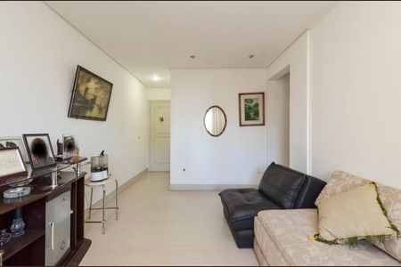 Apartamento à venda com 120m², 3 quartos e sem vaga
