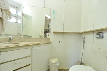 Apartamento à venda com 120m², 3 quartos e sem vaga