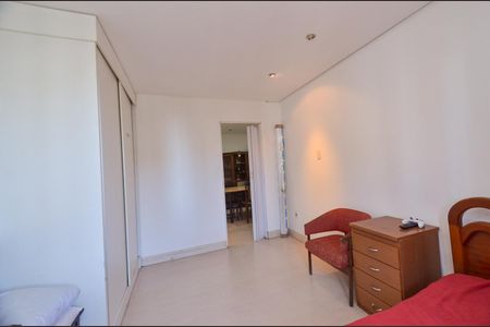 Apartamento à venda com 120m², 3 quartos e sem vaga