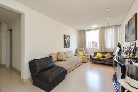 Apartamento à venda com 120m², 3 quartos e sem vaga