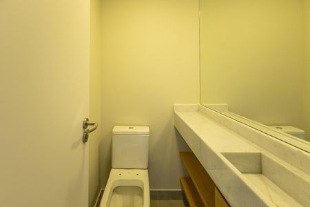 Apartamento para alugar com 155m², 3 quartos e 3 vagas Apartamento para alugar com 155m², 3 quartos e 3 vagasLavabo