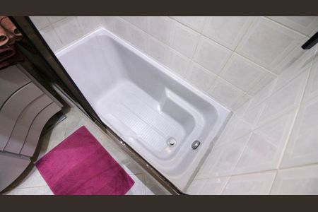 Apartamento à venda com 154m², 3 quartos e 2 vagasBanheiro da Suíte