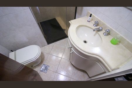 Apartamento à venda com 154m², 3 quartos e 2 vagasBanheiro 