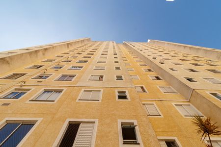Apartamento para alugar com 47m², 2 quartos e 1 vagaFachada do bloco