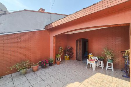 Casa à venda com 129m², 3 quartos e 2 vagas Casa à venda com 129m², 3 quartos e 2 vagasVaranda da Suíte