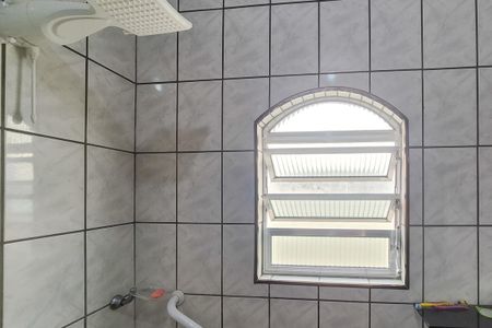 Casa à venda com 129m², 3 quartos e 2 vagas Casa à venda com 129m², 3 quartos e 2 vagasBanheiro Social