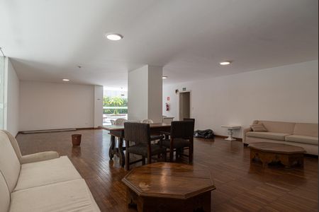 Apartamento à venda com 128m², 3 quartos e 1 vagaÁrea comum - Salão de festas