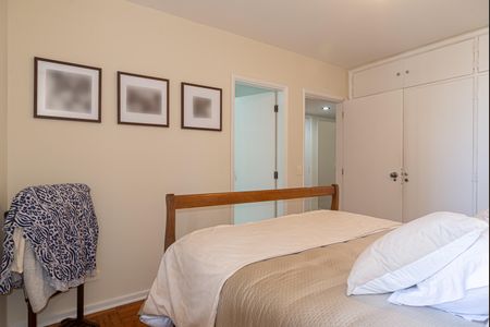 Apartamento à venda com 128m², 3 quartos e 1 vagaSuíte