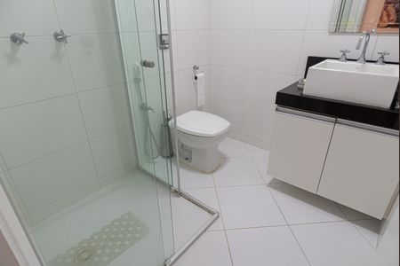 Apartamento à venda com 128m², 3 quartos e 1 vagaBanheiro 2