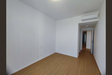 Apartamento para alugar com 235m², 4 quartos e 3 vagasSuíte 2