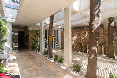 Apartamento para alugar com 60m², 1 quarto e sem vagaÁrea comum - Entrada do Edifício