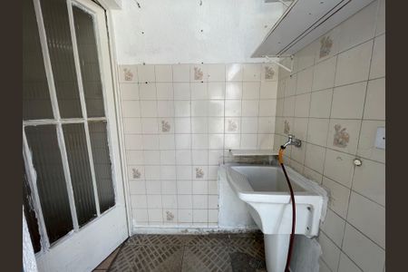 Casa para alugar com 40m², 1 quarto e sem vagaÁrea de Serviço