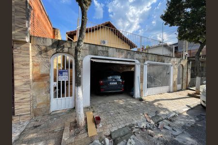 Casa para alugar com 40m², 1 quarto e sem vagaFachada com plaquinha