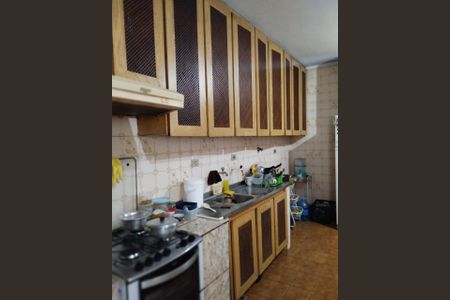 Casa à venda com 206m², 6 quartos e 3 vagasCOZINHA