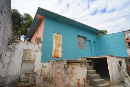 Casa para alugar com 70m², 2 quartos e 2 vagasFachada 