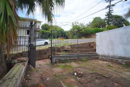 Casa para alugar com 70m², 2 quartos e 2 vagasPátio 