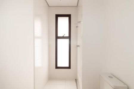 Apartamento à venda com 171m², 3 quartos e 3 vagasBanheiro da Suíte 2