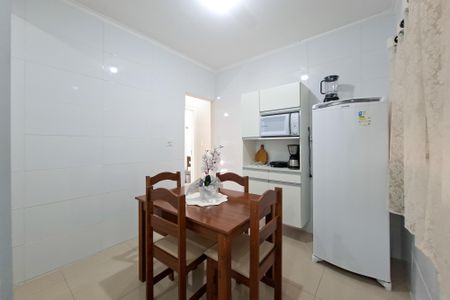 Apartamento para alugar com 55m², 2 quartos e 1 vaga Apartamento para alugar com 55m², 2 quartos e 1 vagaCozinha