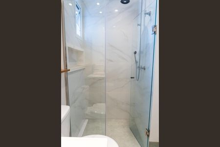 Apartamento à venda com 65m², 2 quartos e 2 vagasBanheiro Social