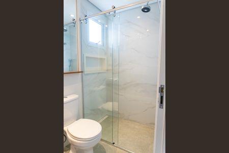 Apartamento à venda com 65m², 2 quartos e 2 vagasBanheiro da Suíte