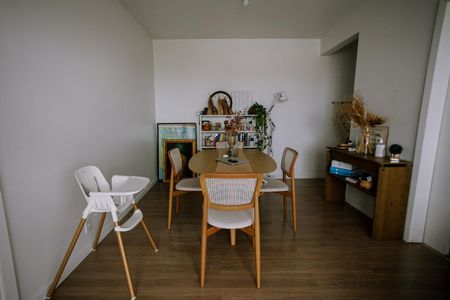 Apartamento à venda com 71m², 2 quartos e 1 vagaSala de jantar