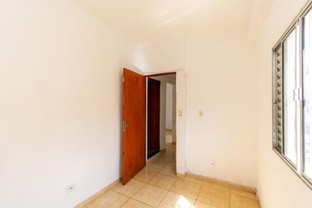 Quarto 1 de apartamento para alugar com 2 quartos, 55m² em Vila Margarida, São Paulo