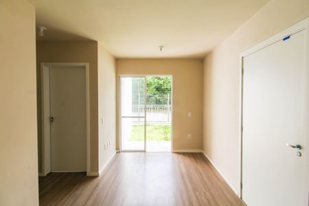 Sala de apartamento para alugar com 2 quartos, 60m² em Olaria, Canoas