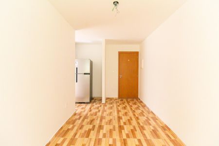 Sala de apartamento para alugar com 2 quartos, 48m² em Parada Xv de Novembro, São Paulo
