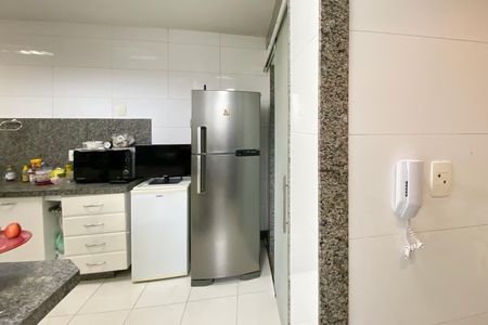 Apartamento à venda com 250m², 3 quartos e 2 vagasCozinha