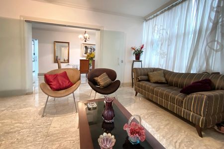 Apartamento à venda com 250m², 3 quartos e 2 vagasSala de Estar