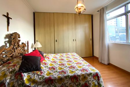 Apartamento à venda com 250m², 3 quartos e 2 vagasSuite 1