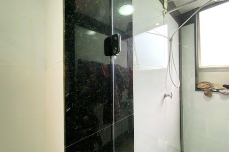 Apartamento à venda com 250m², 3 quartos e 2 vagasBanheiro