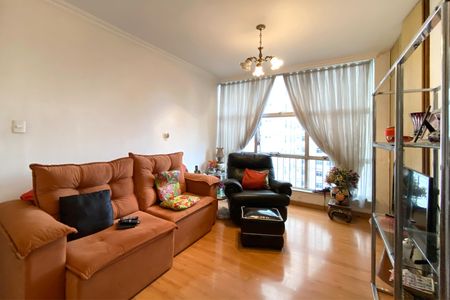 Apartamento à venda com 250m², 3 quartos e 2 vagasSala de TV