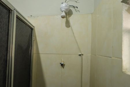 Casa à venda com 312m², 4 quartos e 5 vagasBanheiro Kitnet 1