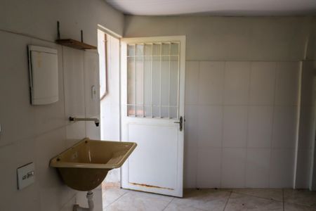 Casa à venda com 312m², 4 quartos e 5 vagasCozinha Kitnet 2