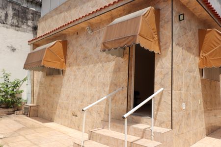 Casa à venda com 312m², 4 quartos e 5 vagasFachada