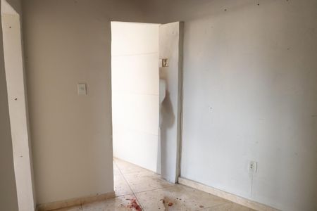 Casa à venda com 312m², 4 quartos e 5 vagasQuarto Kitnet 2