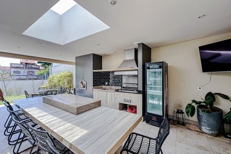 Apartamento à venda com 81m², 2 quartos e 2 vagasÁrea comum - Churrasqueira