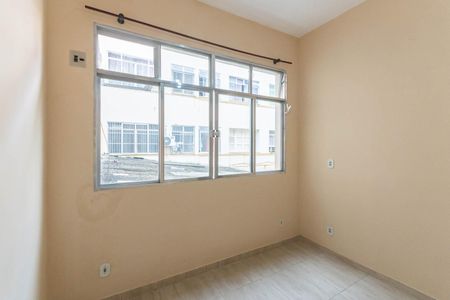 Apartamento à venda com 32m², 1 quarto e sem vagaQuarto
