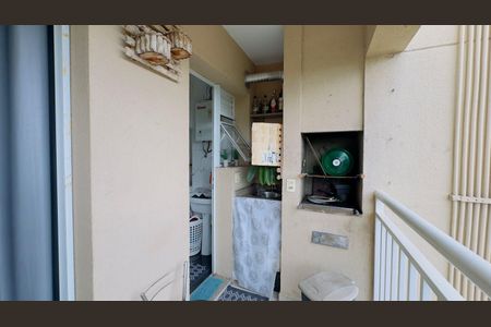 Apartamento à venda com 58m², 2 quartos e 1 vagaVaranda