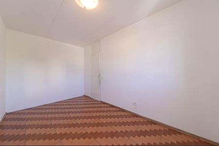 Quarto 1 de apartamento à venda com 2 quartos, 40m² em Jardim São Luís, São Paulo